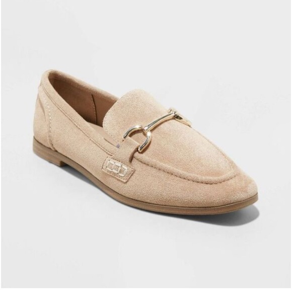 a new day Shoes - A New Day Faux Suede Memory Foam Loafers Size 9 1/2 Wide in Light Taupe